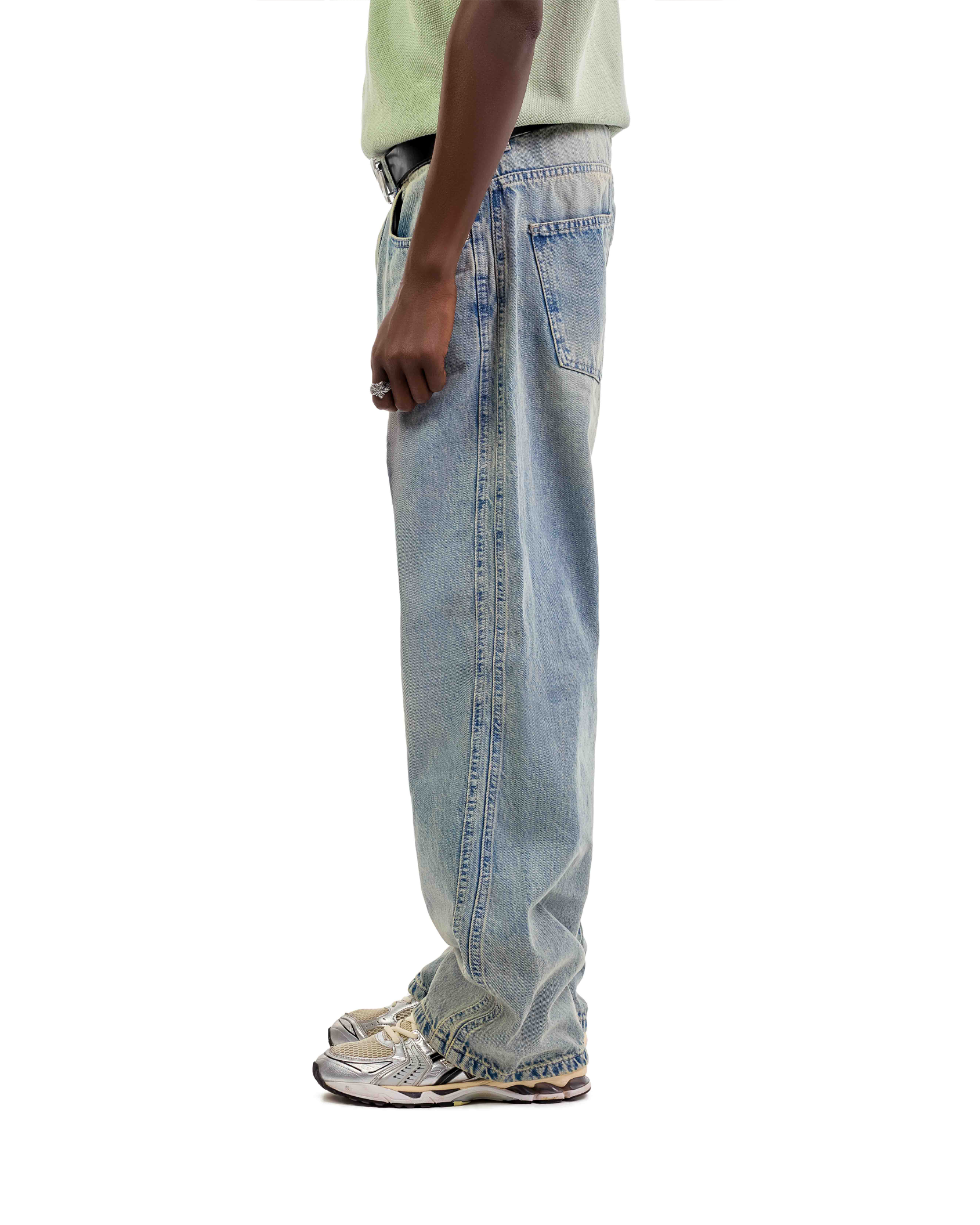 Light wash 2 twentyseven jeans