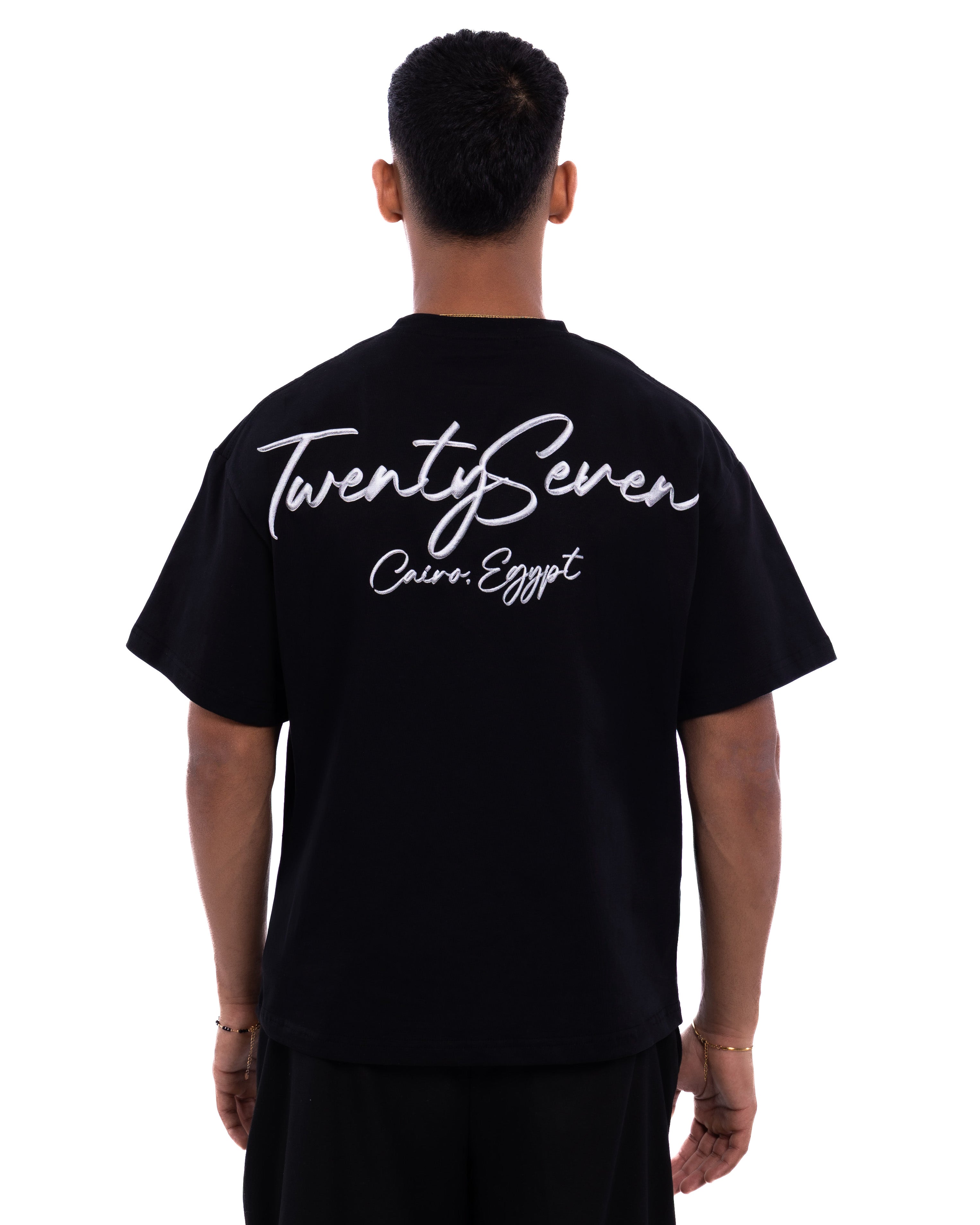 BLACK PIN TEE
