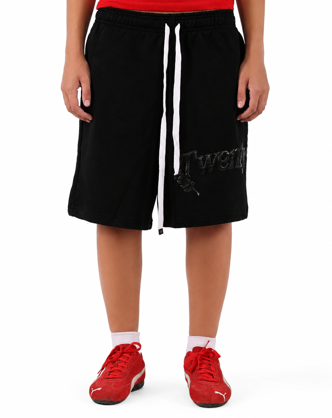 ESSENTIAL BLACK SHORTS